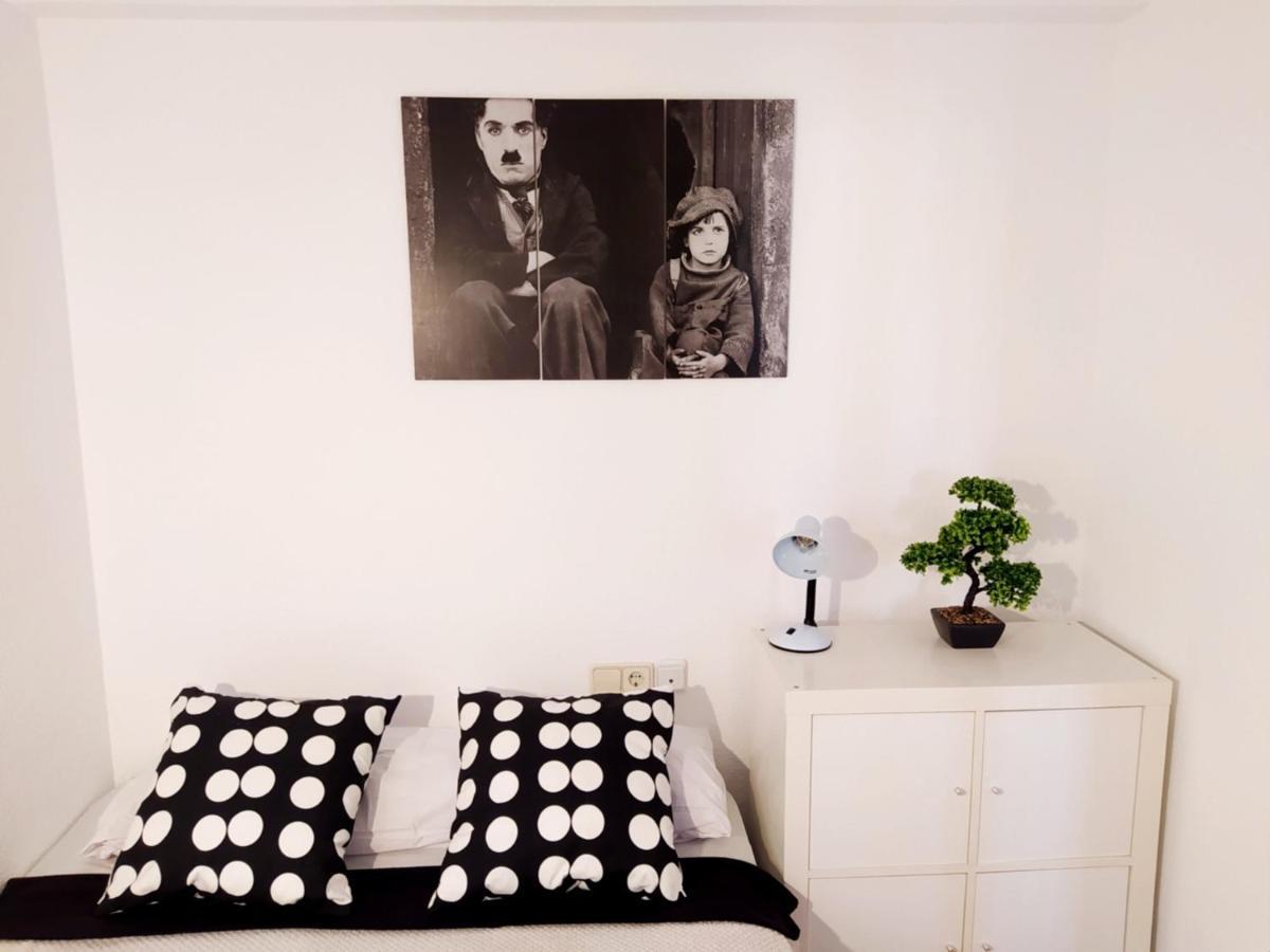 Movie Stars Apartment, Gandía Buitenkant foto